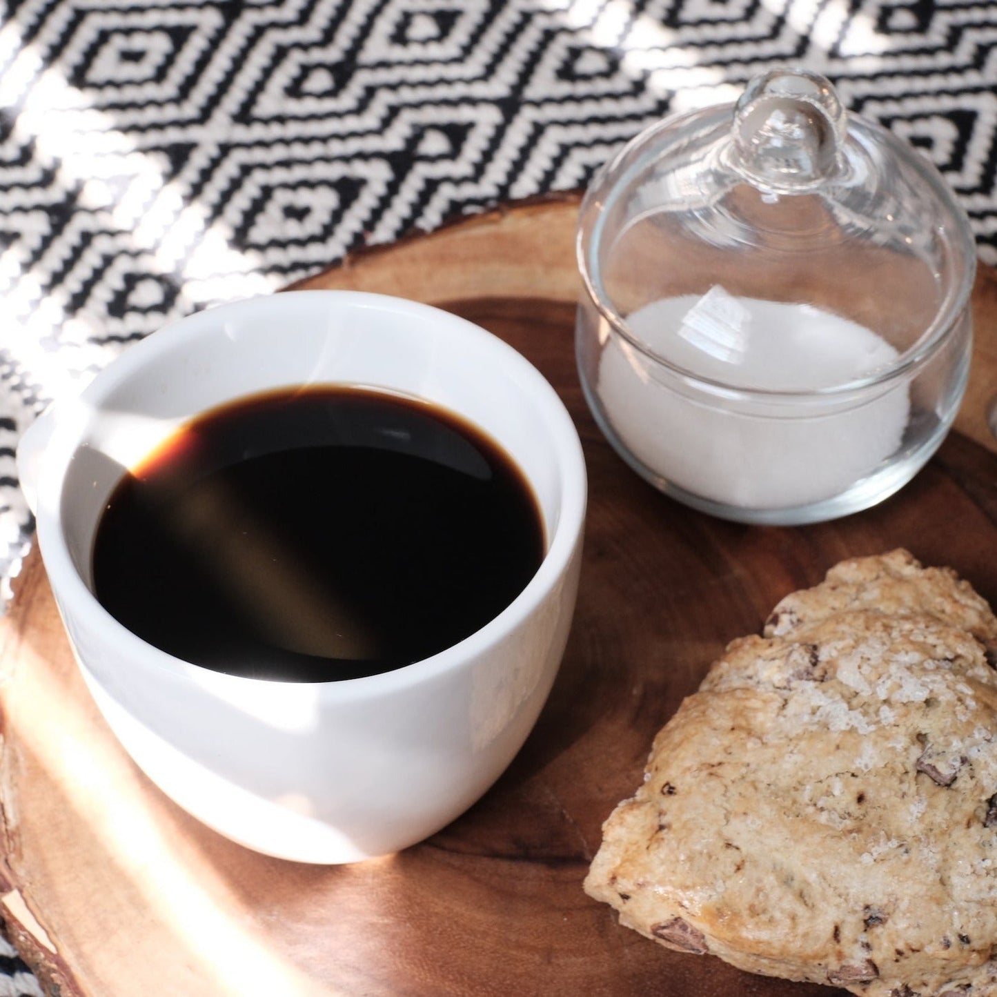 Brazil Single Origin Coffee from Minhas Gerais - Photo of coffee, sugar, and scone